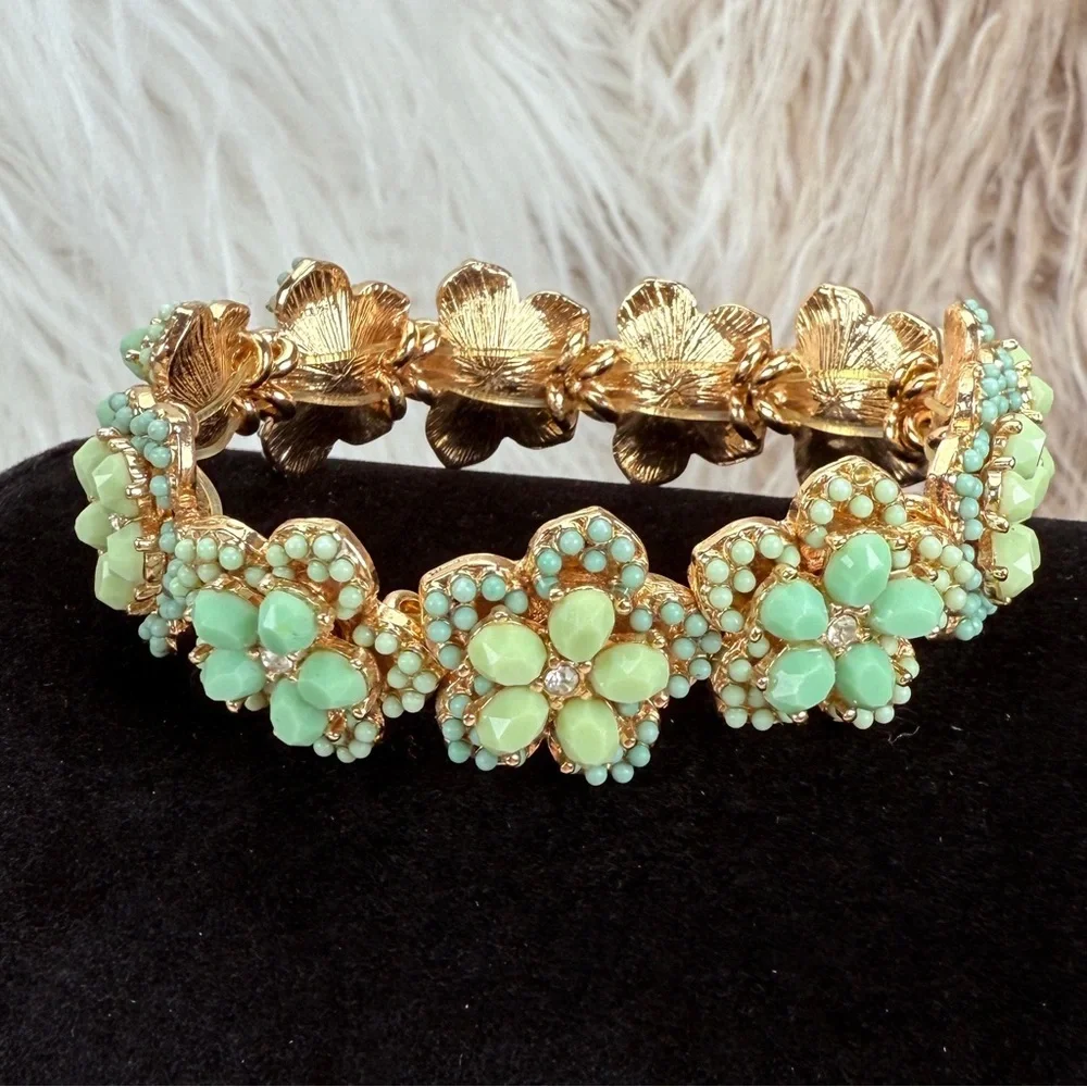 Vintage Goldtone and Green Floral Stretch Bracelet